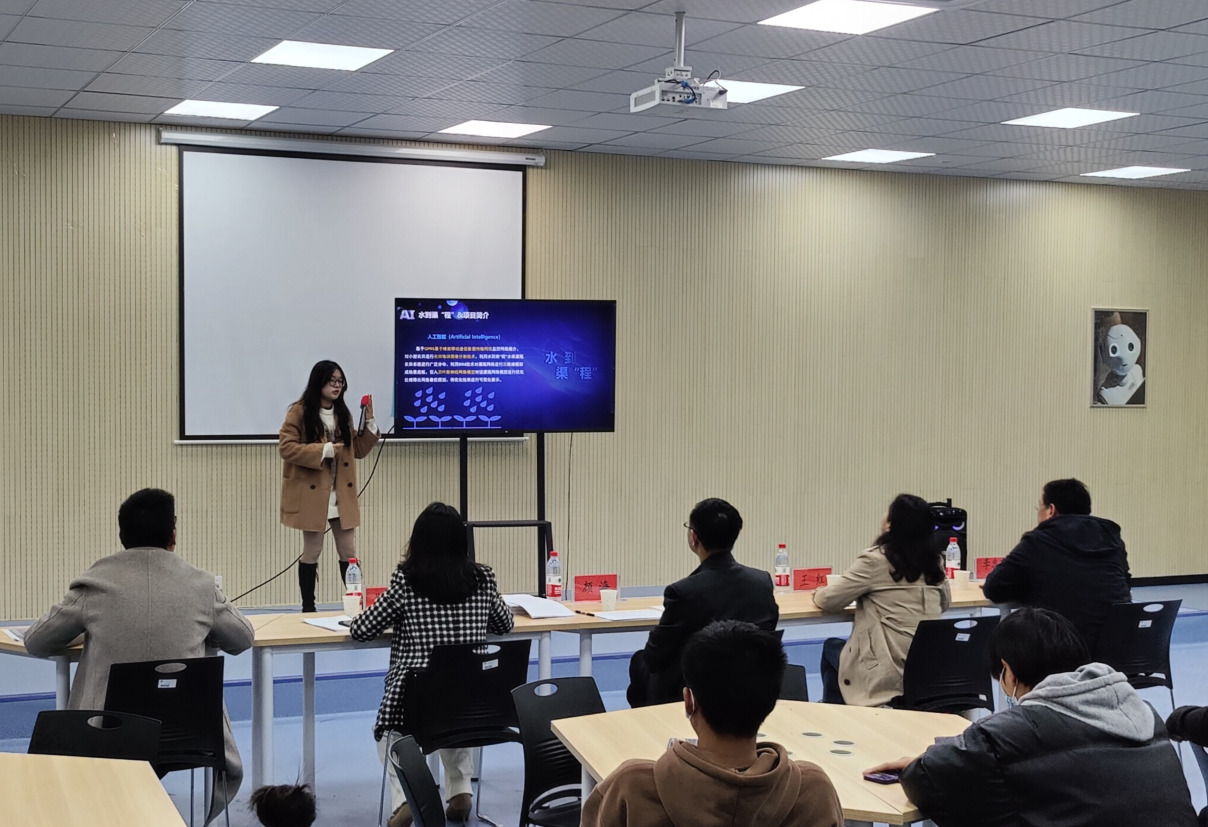 yl23455永利成功开展项目入驻评审答辩会(图1)